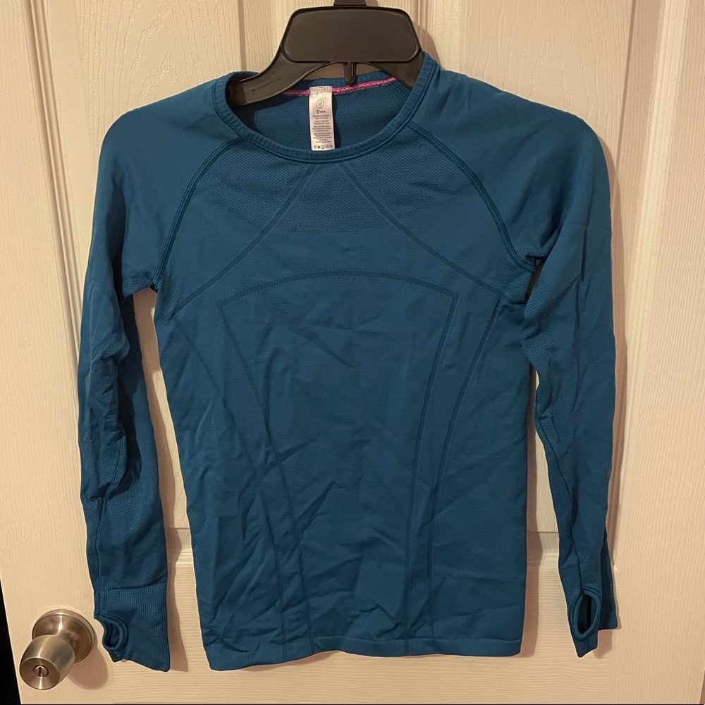 Ivivva long sleeve top